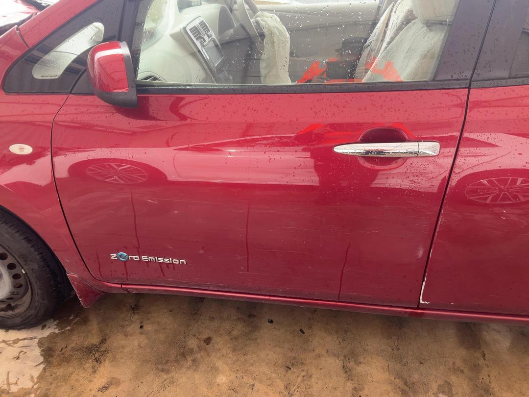 Photo '17' of Nissan Leaf