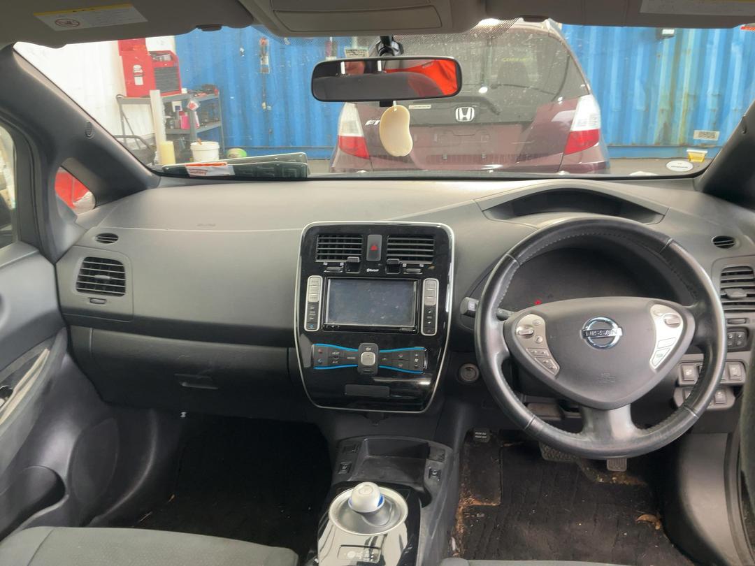 Photo '22' of Nissan Leaf Photo '22' of Nissan Leaf