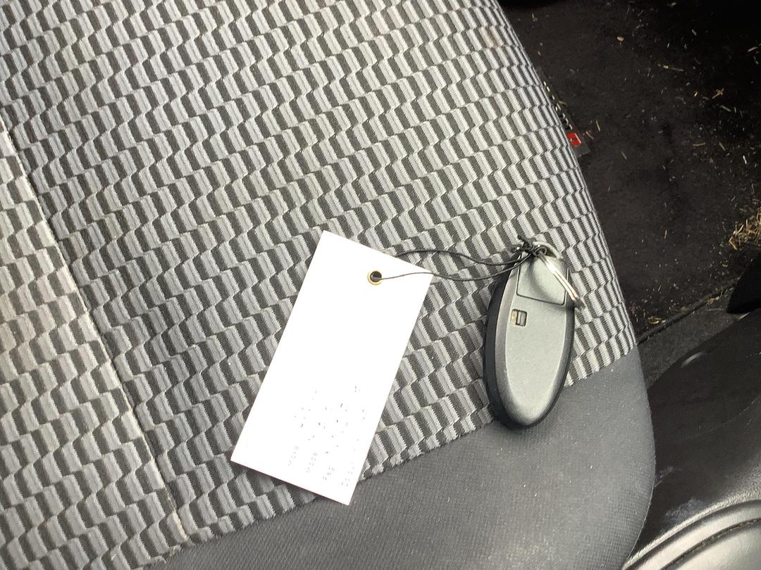 Photo '10' of Nissan March