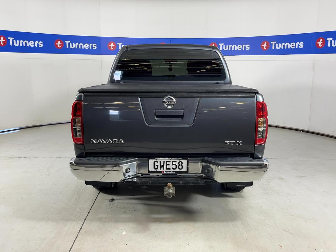 Photo '6' of Nissan Navara