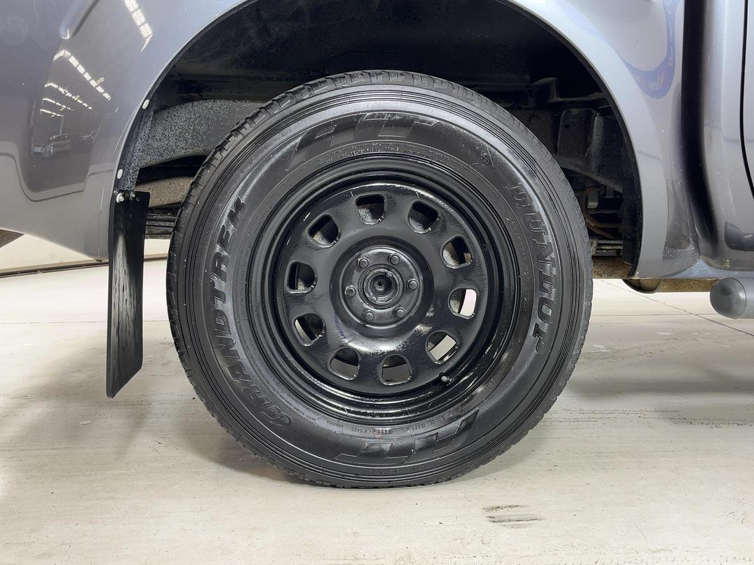 Photo '12' of Nissan Navara