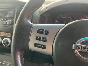 Photo '28' of Nissan Navara