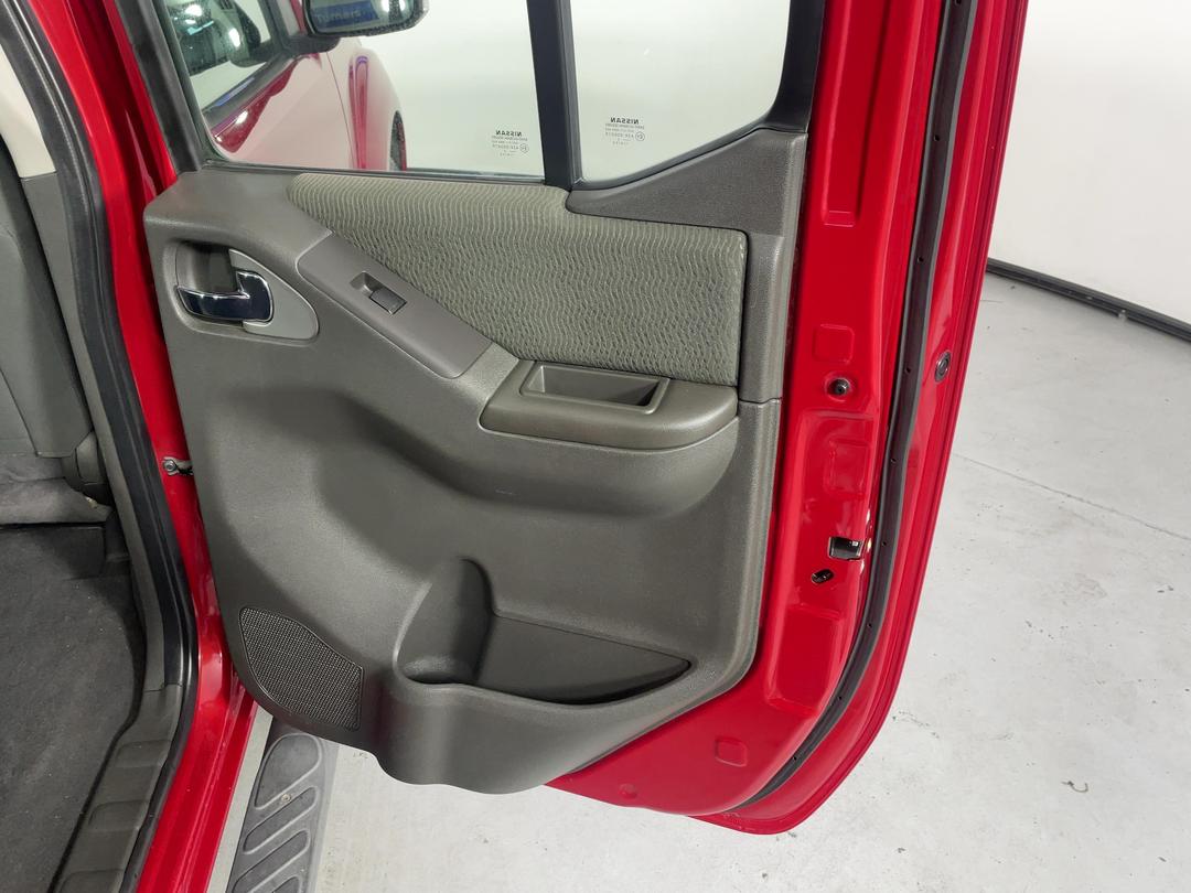 Photo '19' of Nissan Navara