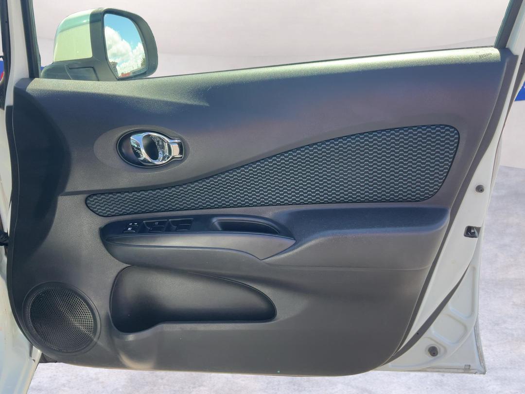 Photo '15' of Nissan Note