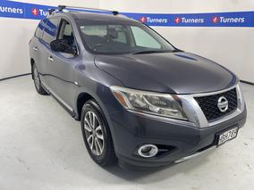Image of 2013 Nissan Pathfinder TI 4WD