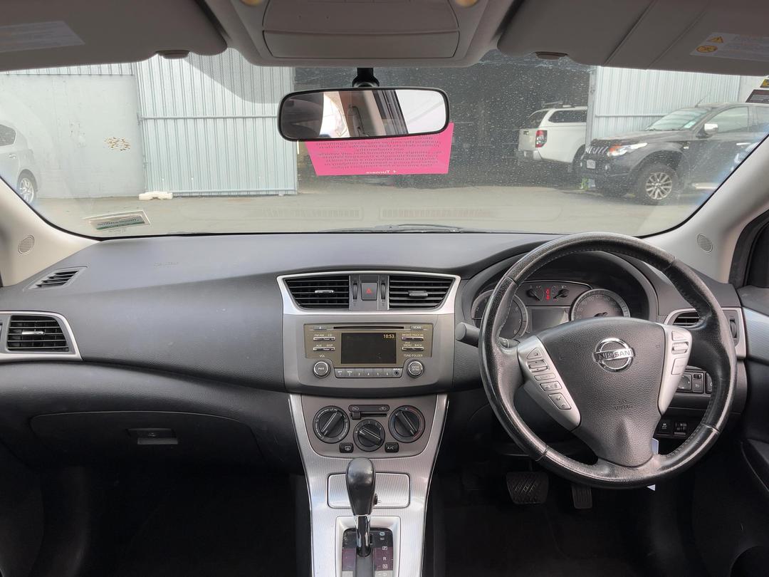 Photo '15' of Nissan Pulsar TI Photo '15' of Nissan Pulsar TI