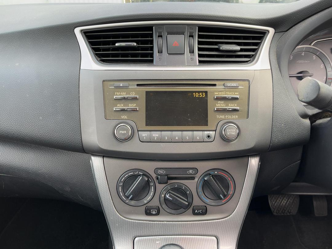 Photo '16' of Nissan Pulsar TI Photo '16' of Nissan Pulsar TI