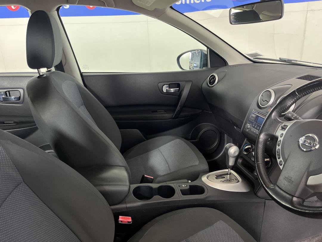 Photo '16' of Nissan Qashqai