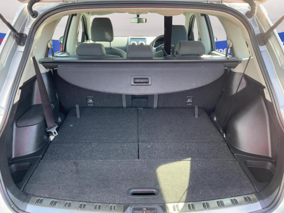 Photo '14' of Nissan Qashqai