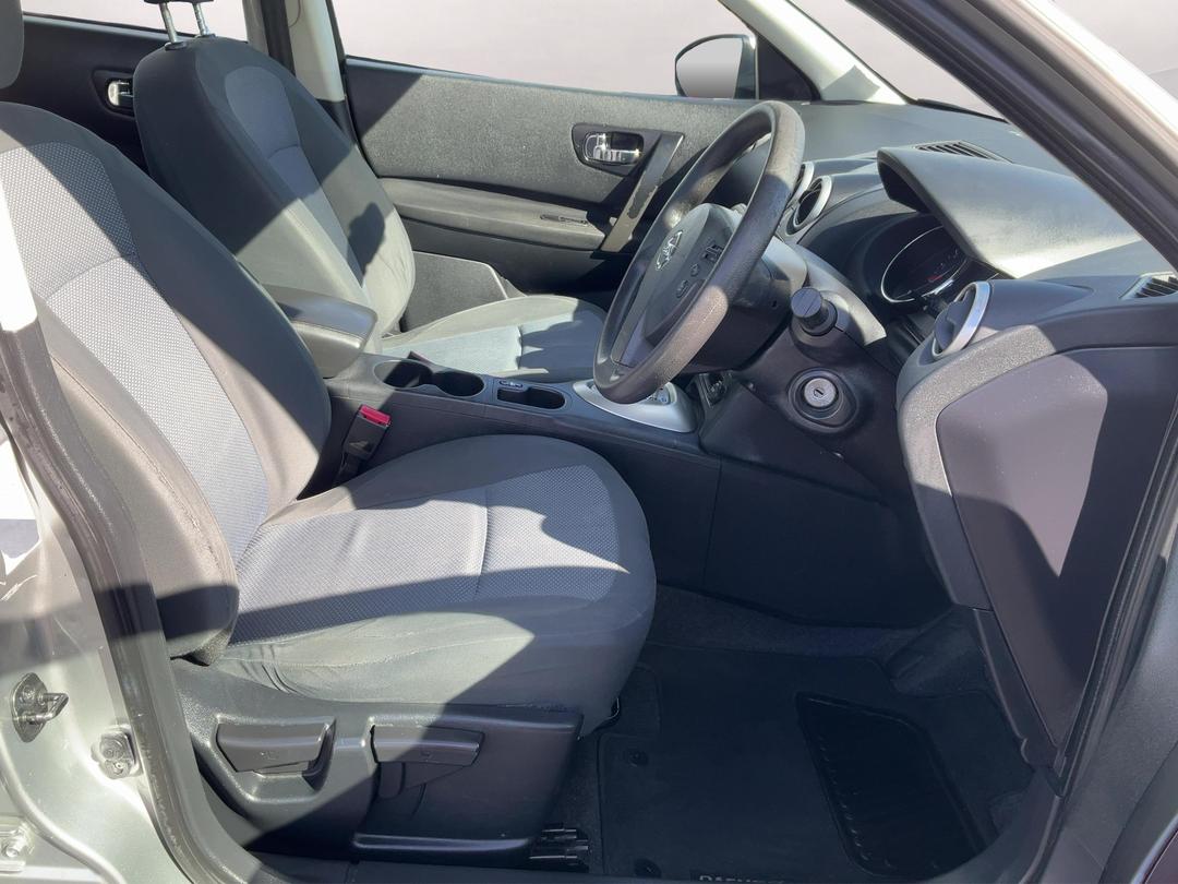 Photo '16' of Nissan Qashqai