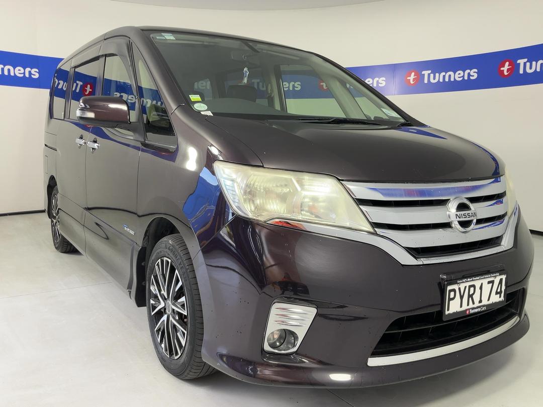 Photo '1' of Nissan Serena