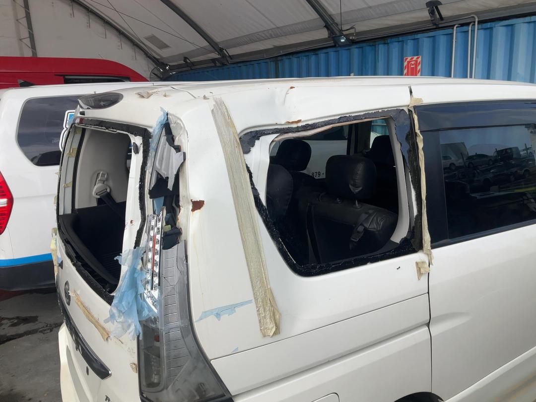 Photo '14' of Nissan Serena Hybrid