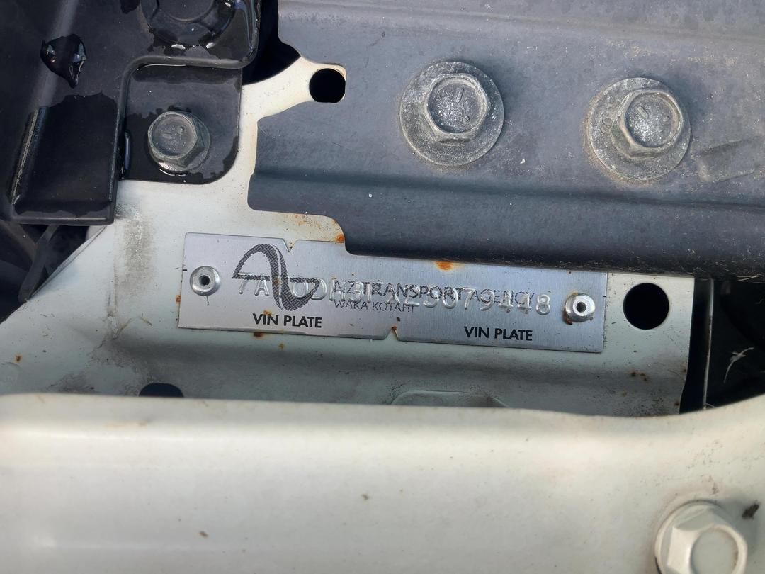 Photo '17' of Nissan Serena Hybrid