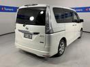 Thumbnail '6' of Nissan Serena