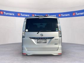 Photo '6' of Nissan Serena