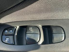 Photo '25' of Nissan Serena