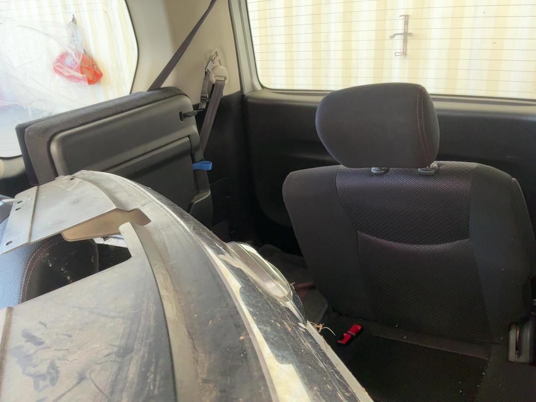 Photo '9' of Nissan Serena Photo '9' of Nissan Serena