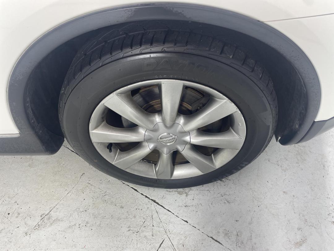 Photo '9' of Nissan Skyline