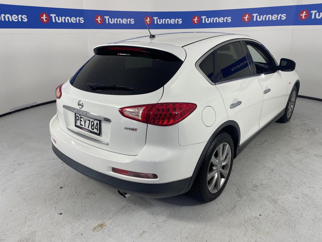 Photo '7' of Nissan Skyline