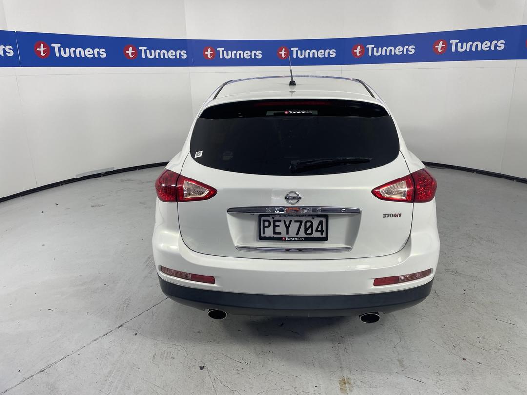 Photo '6' of Nissan Skyline