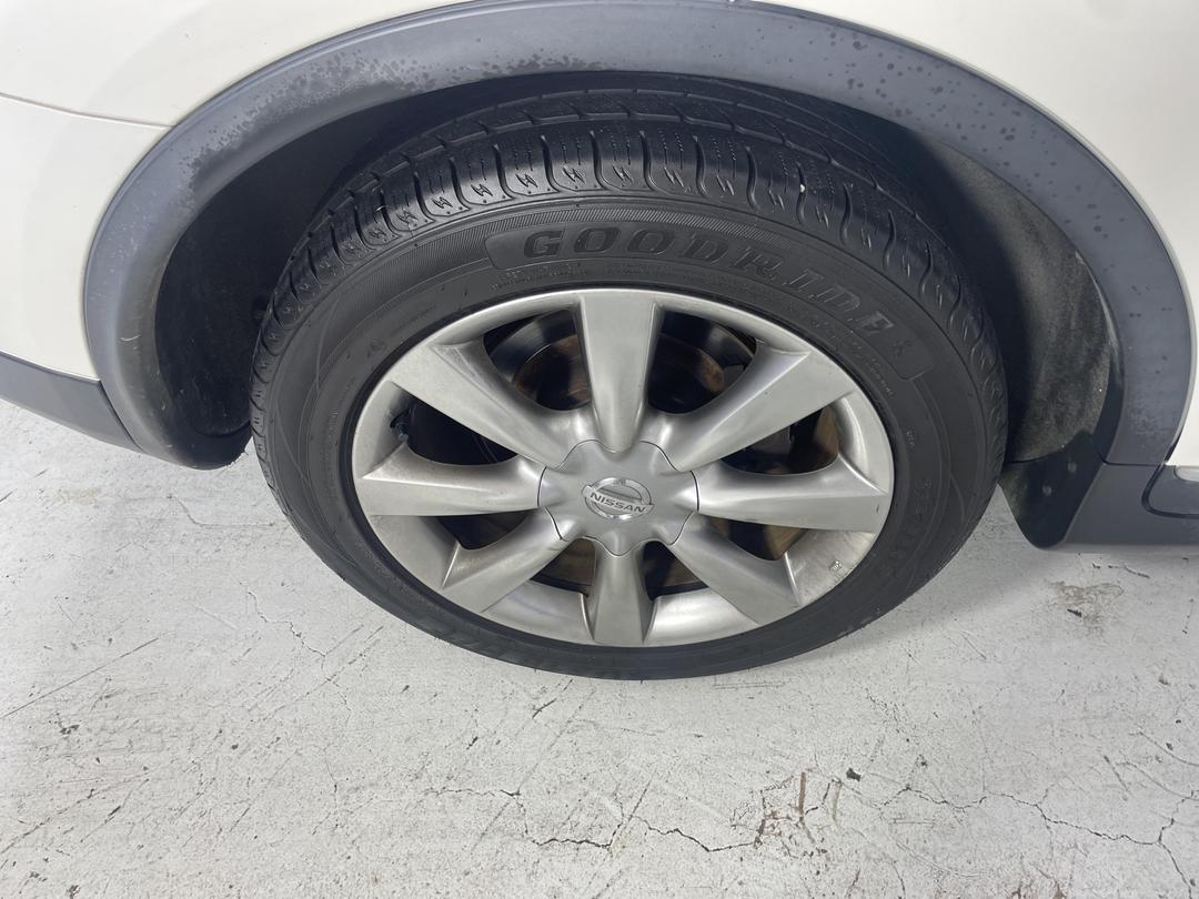 Photo '12' of Nissan Skyline