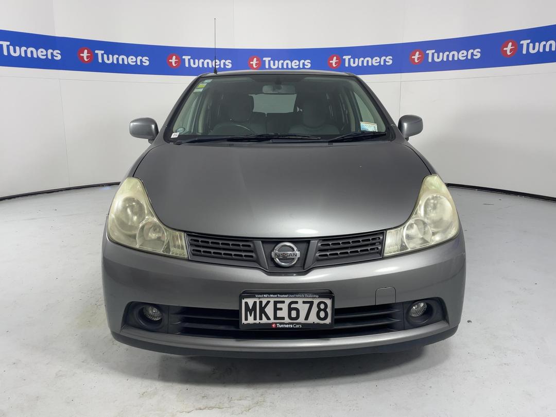 Photo '2' of Nissan Wingroad