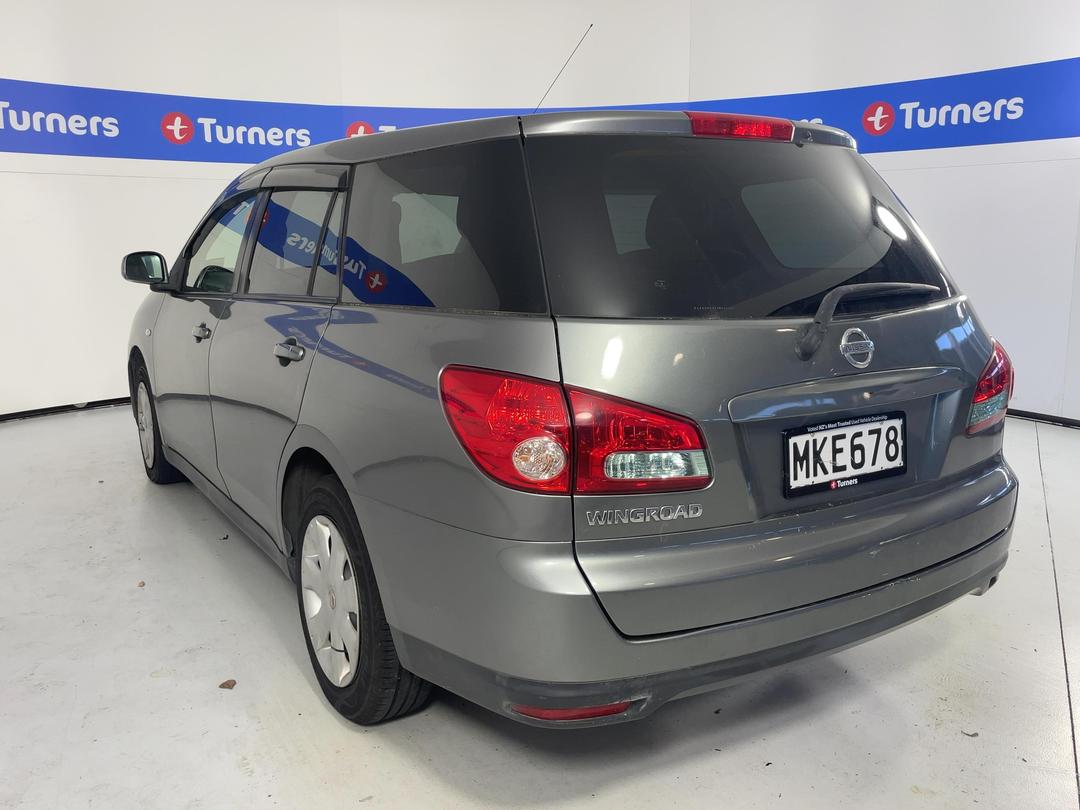 Photo '5' of Nissan Wingroad