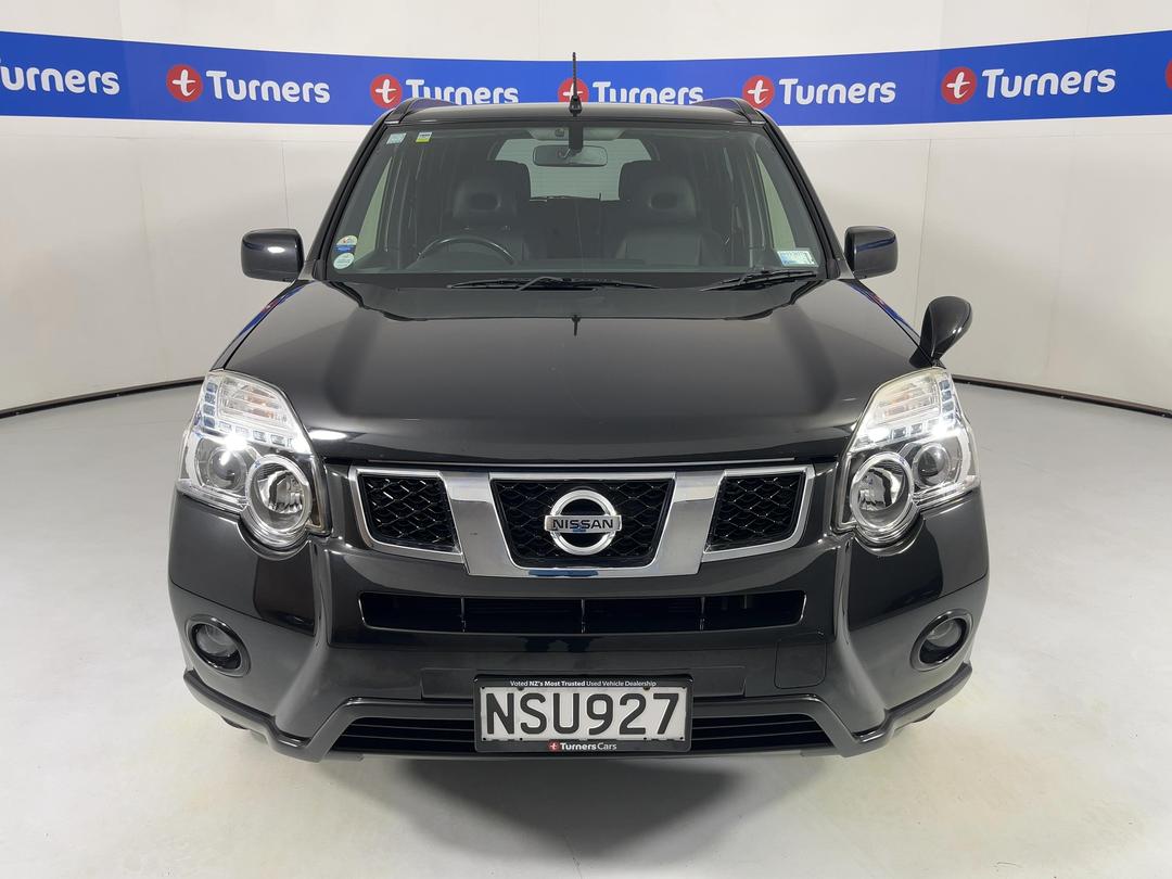 Photo '2' of Nissan X-Trail