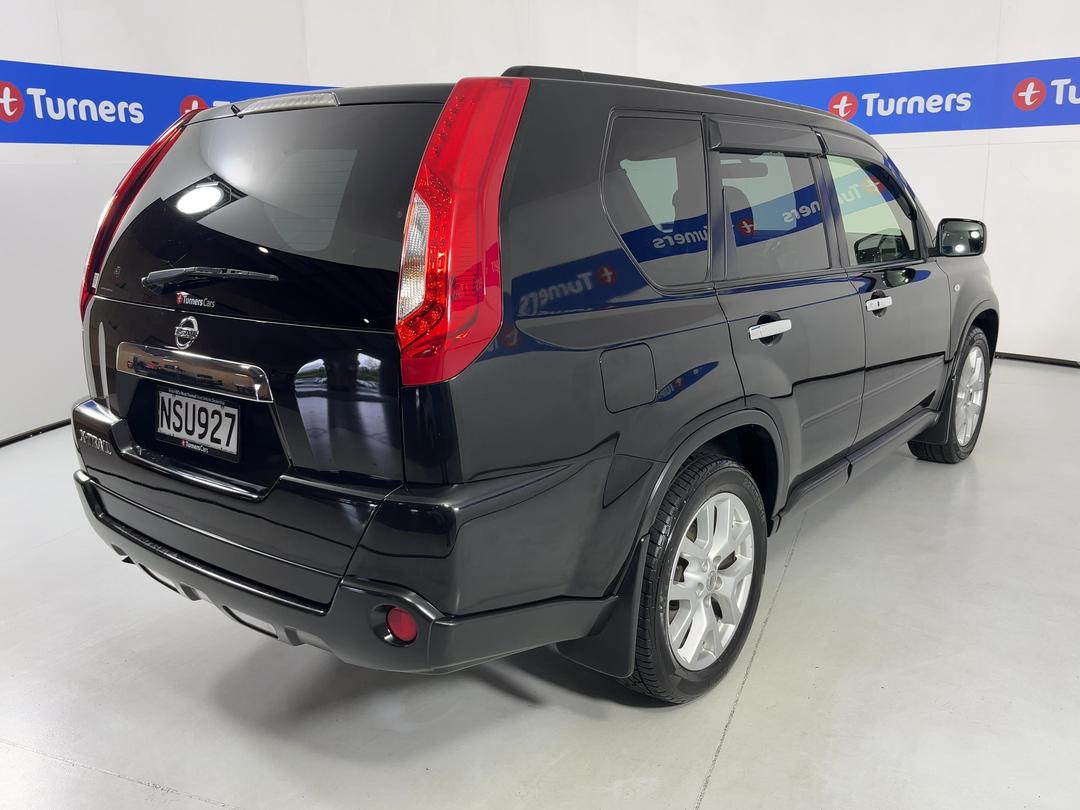 Photo '7' of Nissan X-Trail