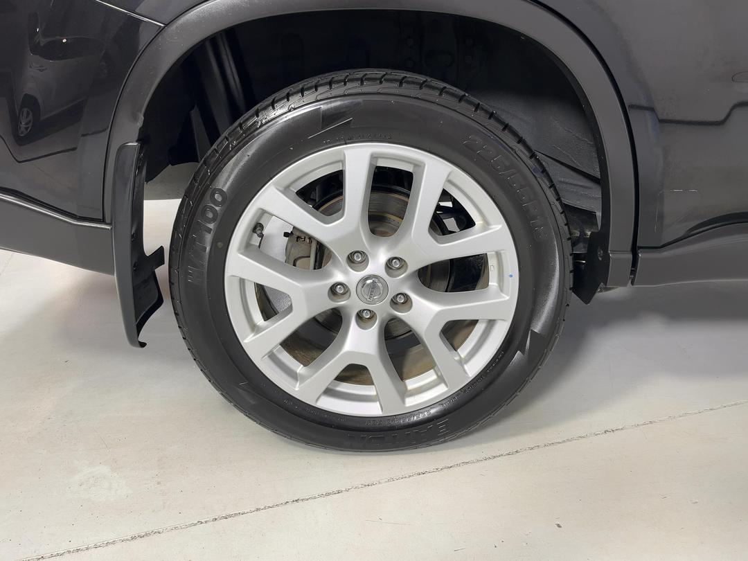 Photo '12' of Nissan X-Trail