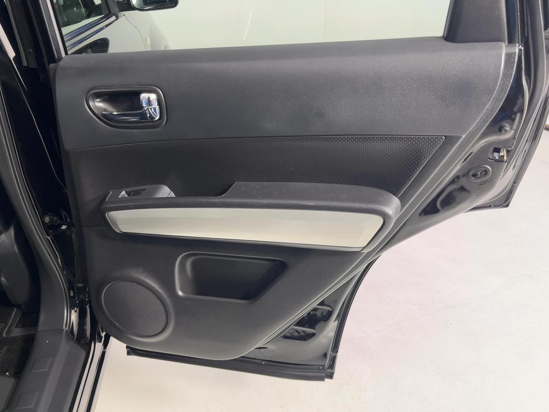 Photo '19' of Nissan X-Trail