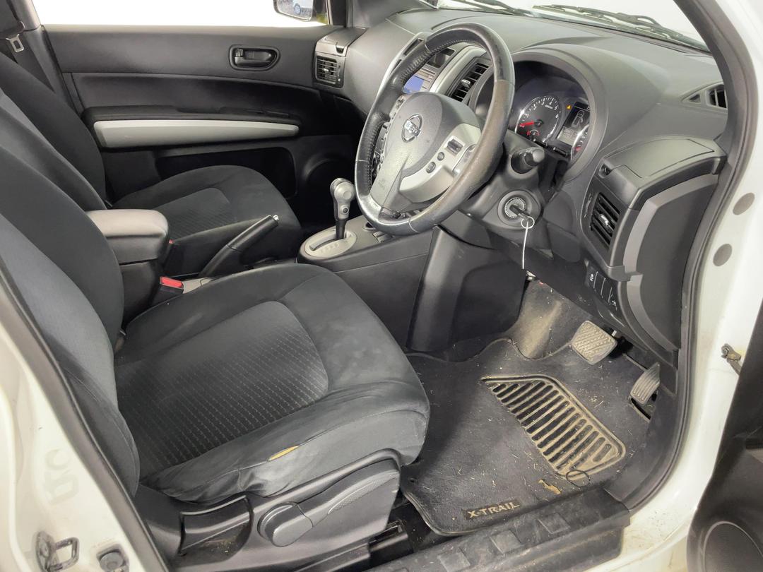 Photo '14' of Nissan X-Trail Photo '14' of Nissan X-Trail