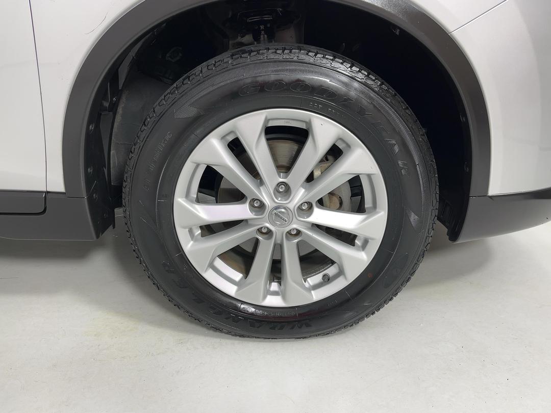 Photo '9' of Nissan X-Trail