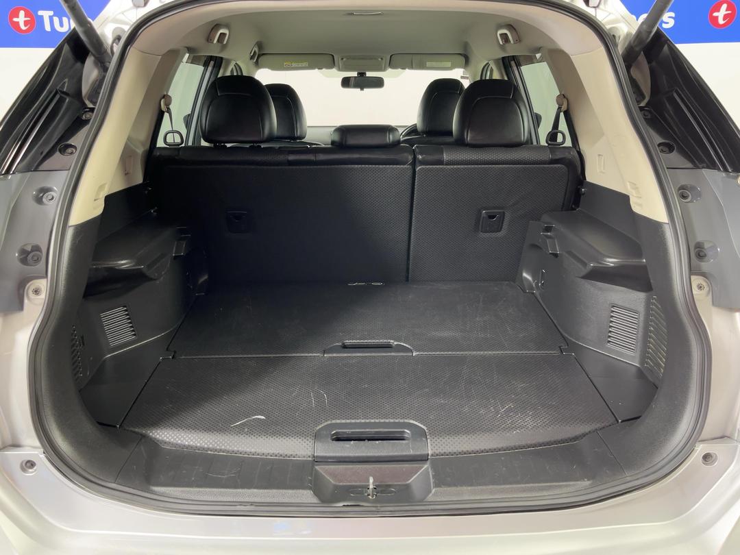 Photo '14' of Nissan X-Trail