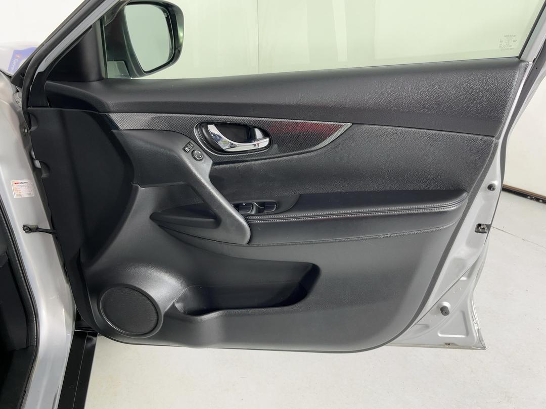Photo '15' of Nissan X-Trail