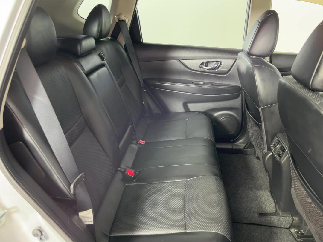 Photo '20' of Nissan X-Trail