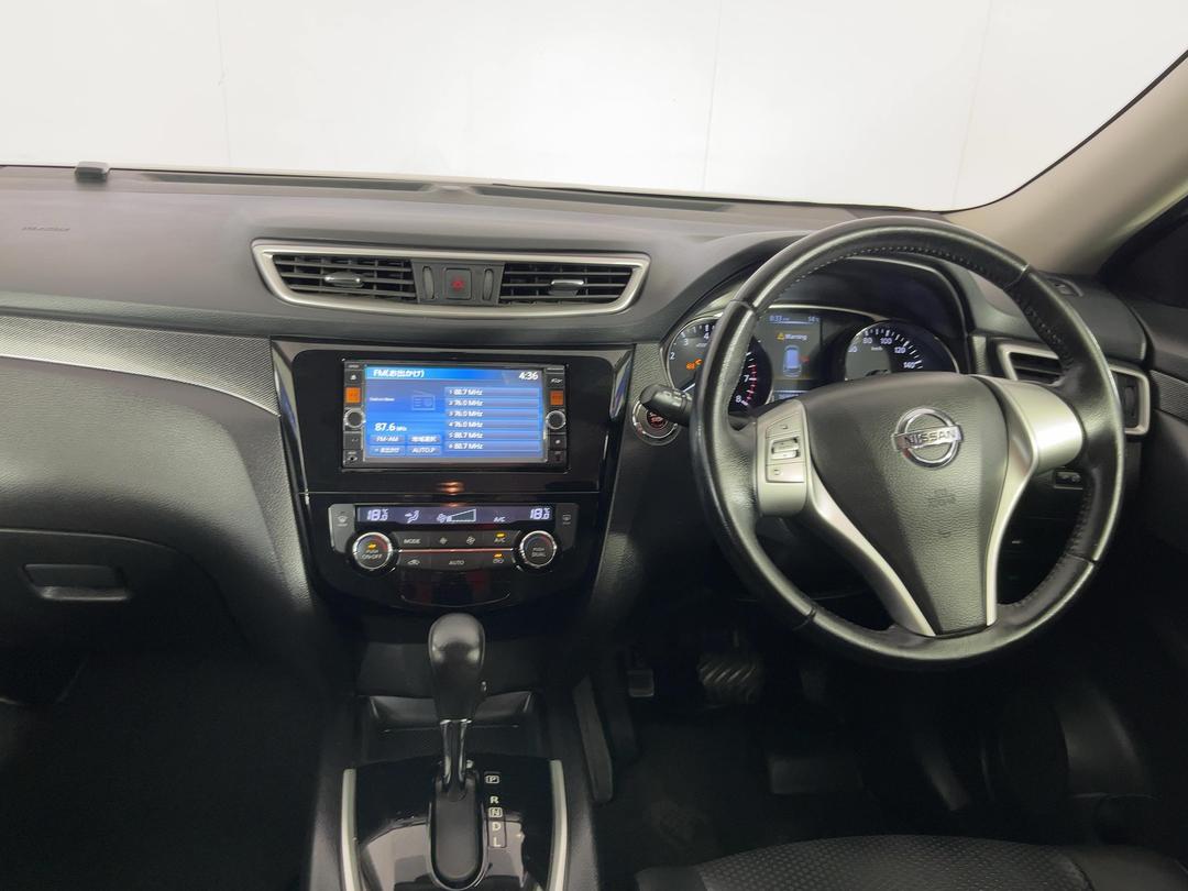Photo '17' of Nissan X-Trail