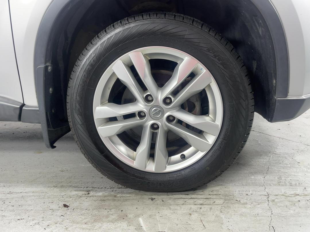 Photo '9' of Nissan X-Trail