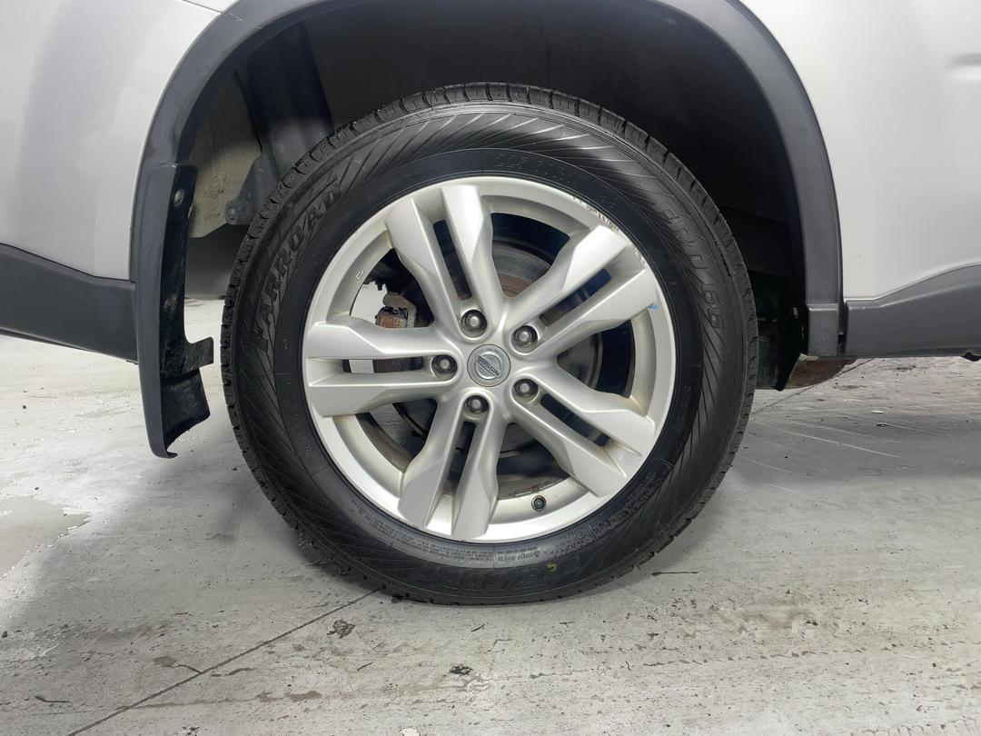 Photo '12' of Nissan X-Trail