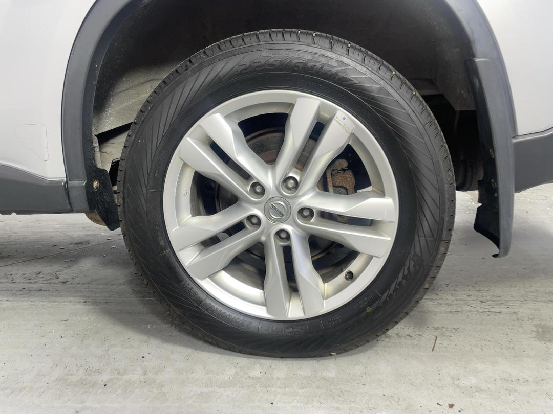 Photo '11' of Nissan X-Trail