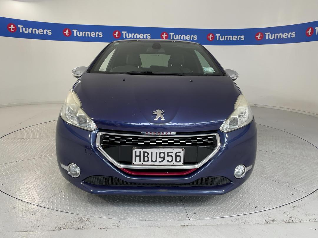 Photo '2' of Peugeot 208