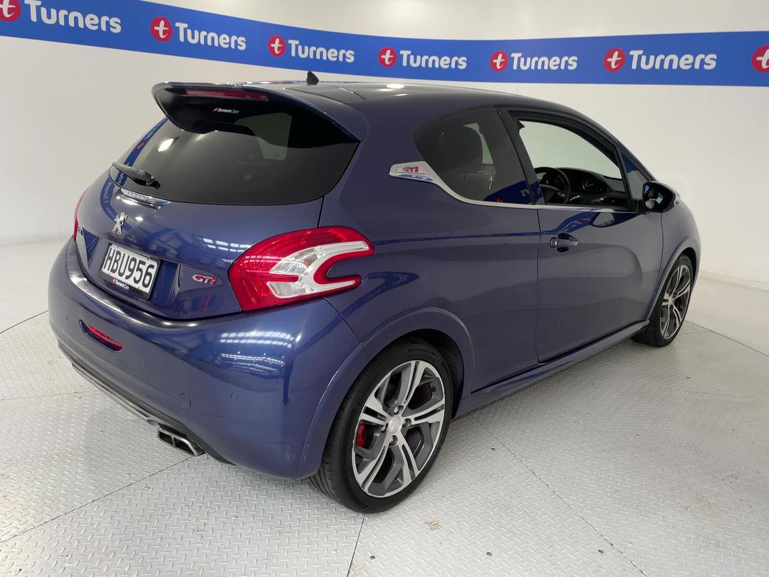 Photo '7' of Peugeot 208