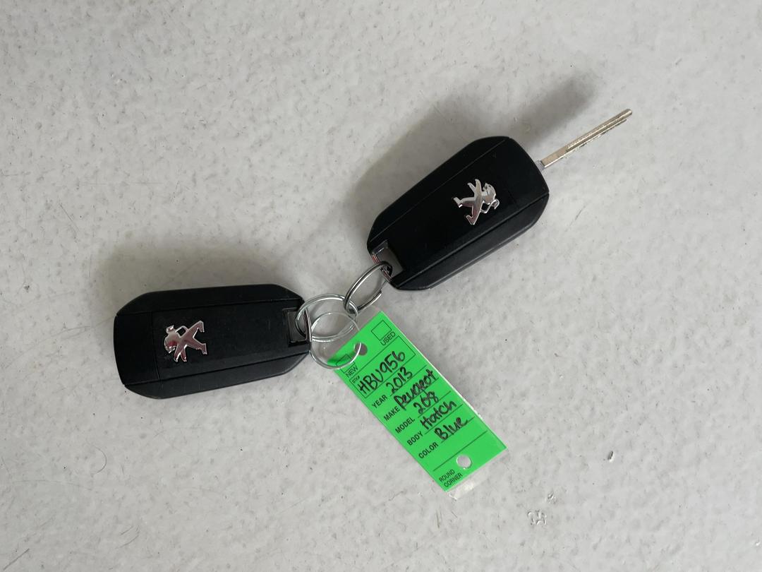Photo '21' of Peugeot 208