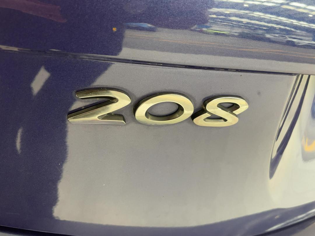 Photo '34' of Peugeot 208