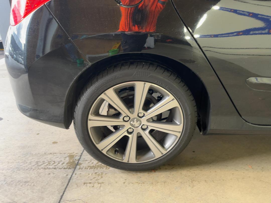 Photo '10' of Peugeot 308 Active