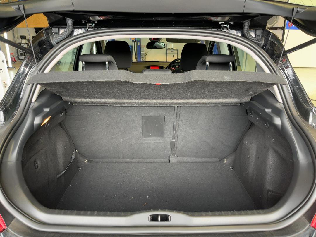 Photo '15' of Peugeot 308 Active