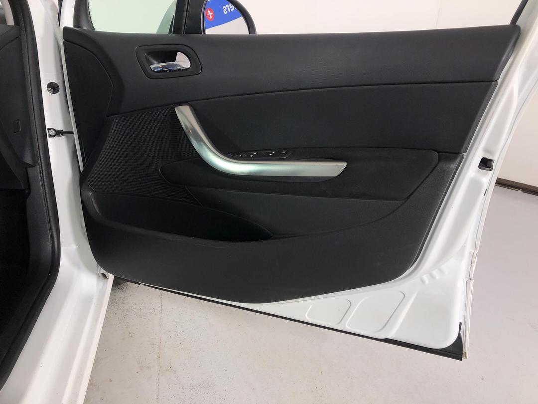 Photo '15' of Peugeot 308