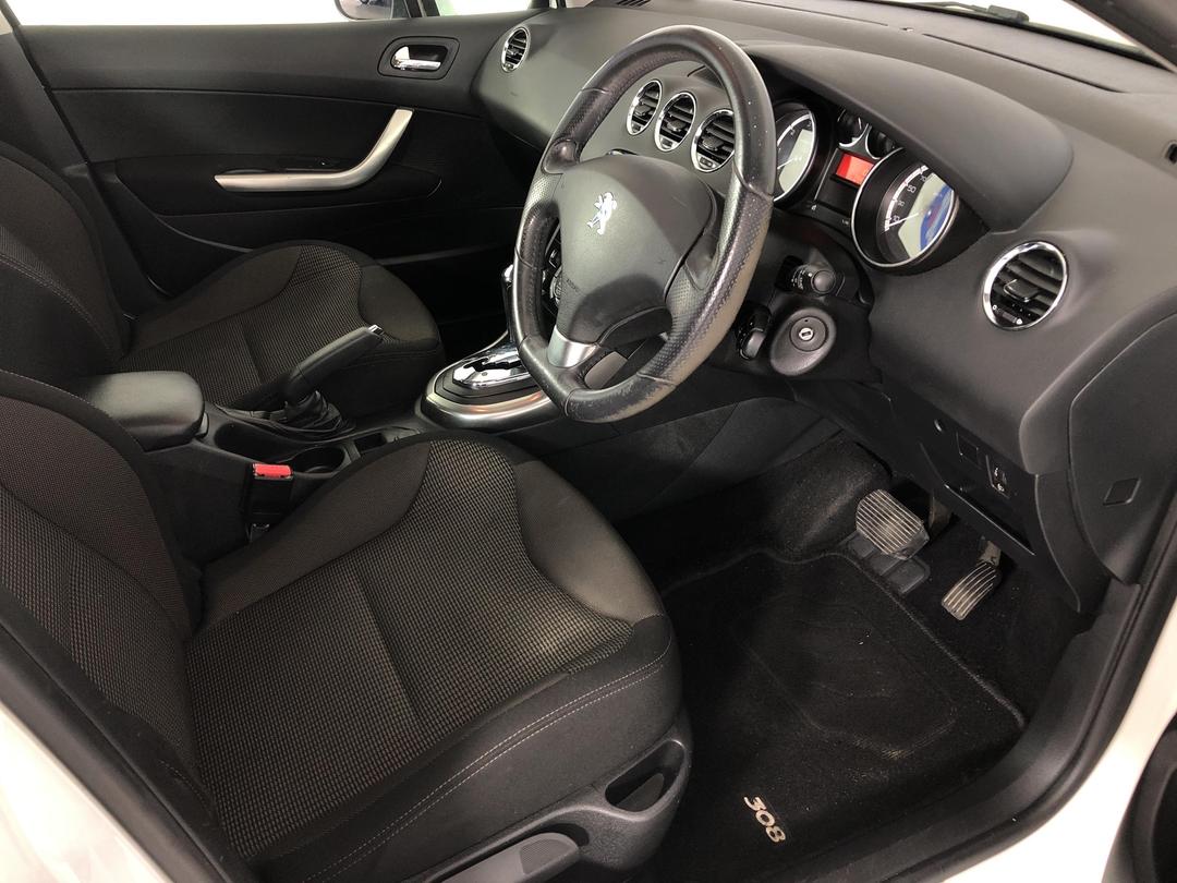 Photo '16' of Peugeot 308