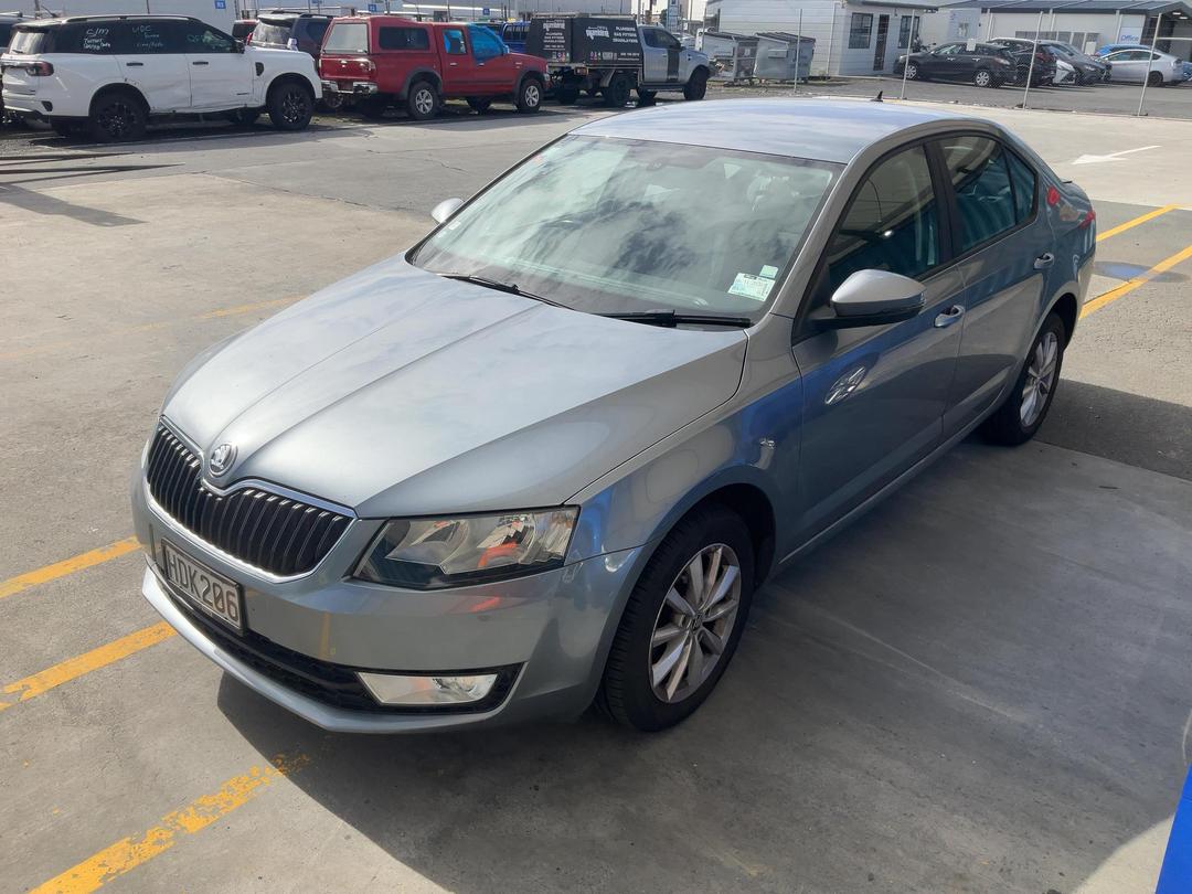 Photo '4' of Skoda Octavia TSI 103KW 7DSG L/B