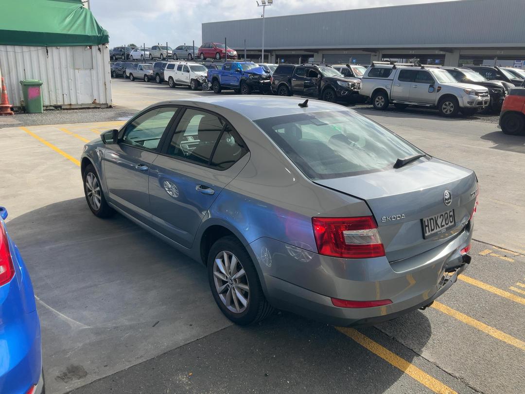 Photo '6' of Skoda Octavia TSI 103KW 7DSG L/B